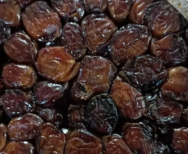خرید خرما خاصویی کله چین با قیمت استثنایی