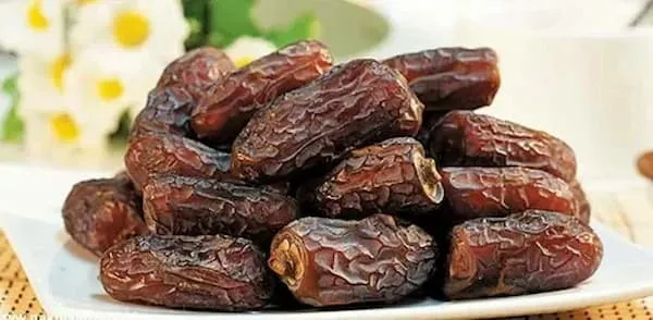 خرید خرما کبکاب صادراتی + قیمت عالی با کیفیت تضمینی