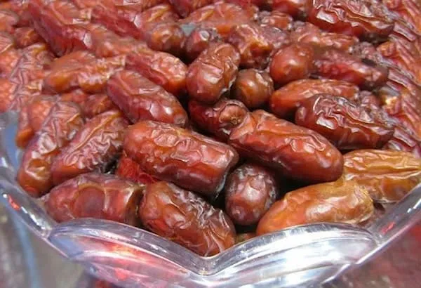 آشنایی با خرما شاهانی + قیمت استثنایی خرید