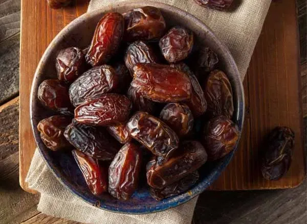 خرید خرما پیارم جنوب + معرفی کارخانه تولید و عرضه پخش