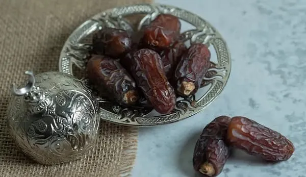 راهنمای خرید خرما پیارم جنوب + قیمت عالی
